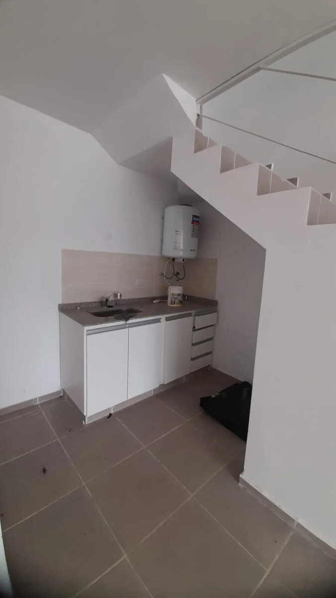 Se Vende Local Comercial 103 Mts Propios Dólares 135.000 - Imagen 2