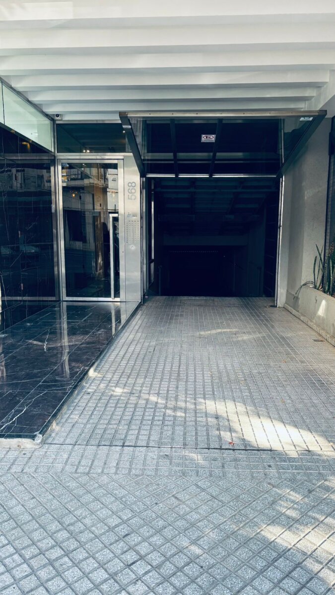 Venta cochera Ov lagos al 500. - 4