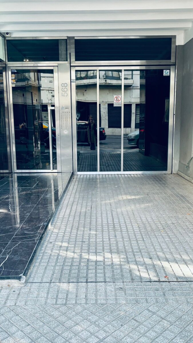 Venta cochera Ov lagos al 500. - 5