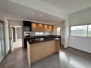 Casas - Funes - Venta