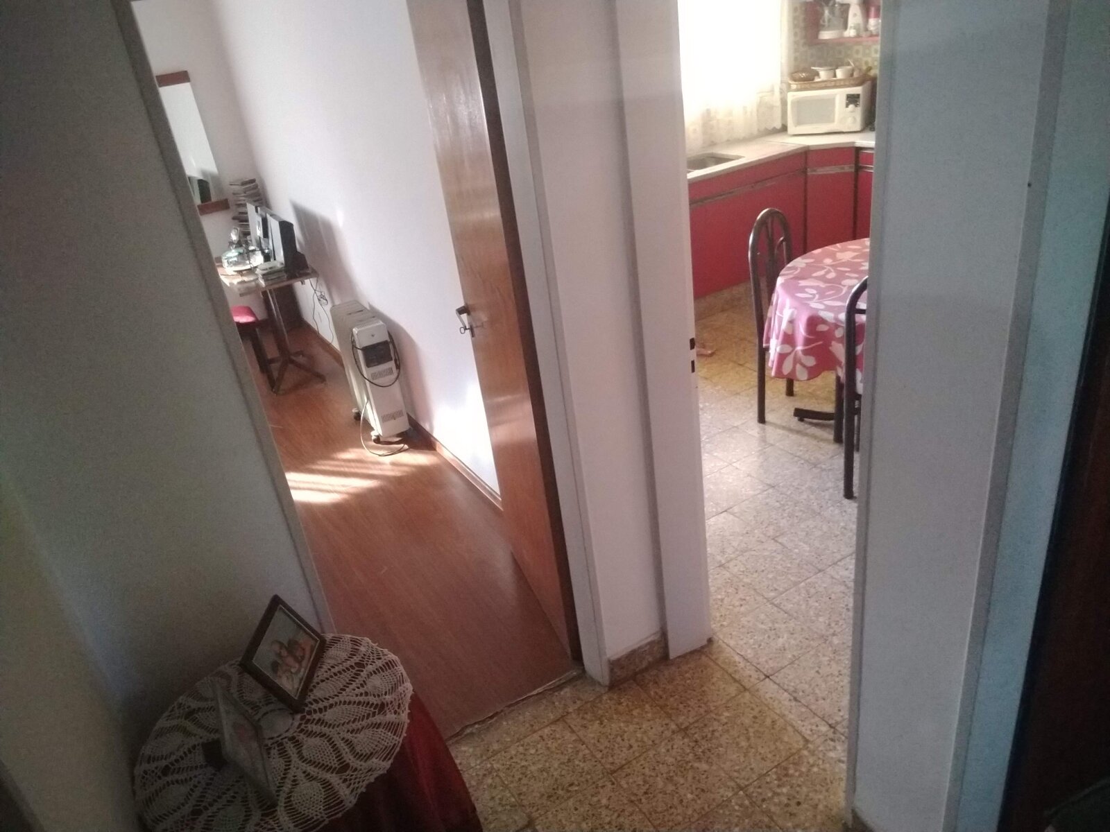 Venta PH tipo casa con garaje y patio en Morón - 13