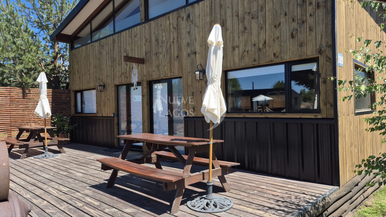 Venta de complejo con dos cabañas, tres tiny house y casa principal en RP63, Meliquina - 5