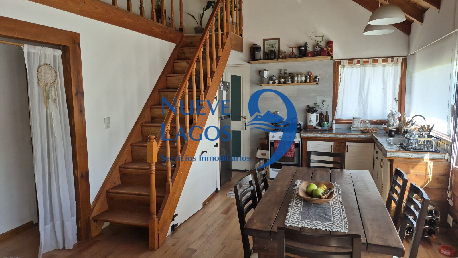 Venta de complejo con dos cabañas, tres tiny house y casa principal en RP63, Meliquina - 29