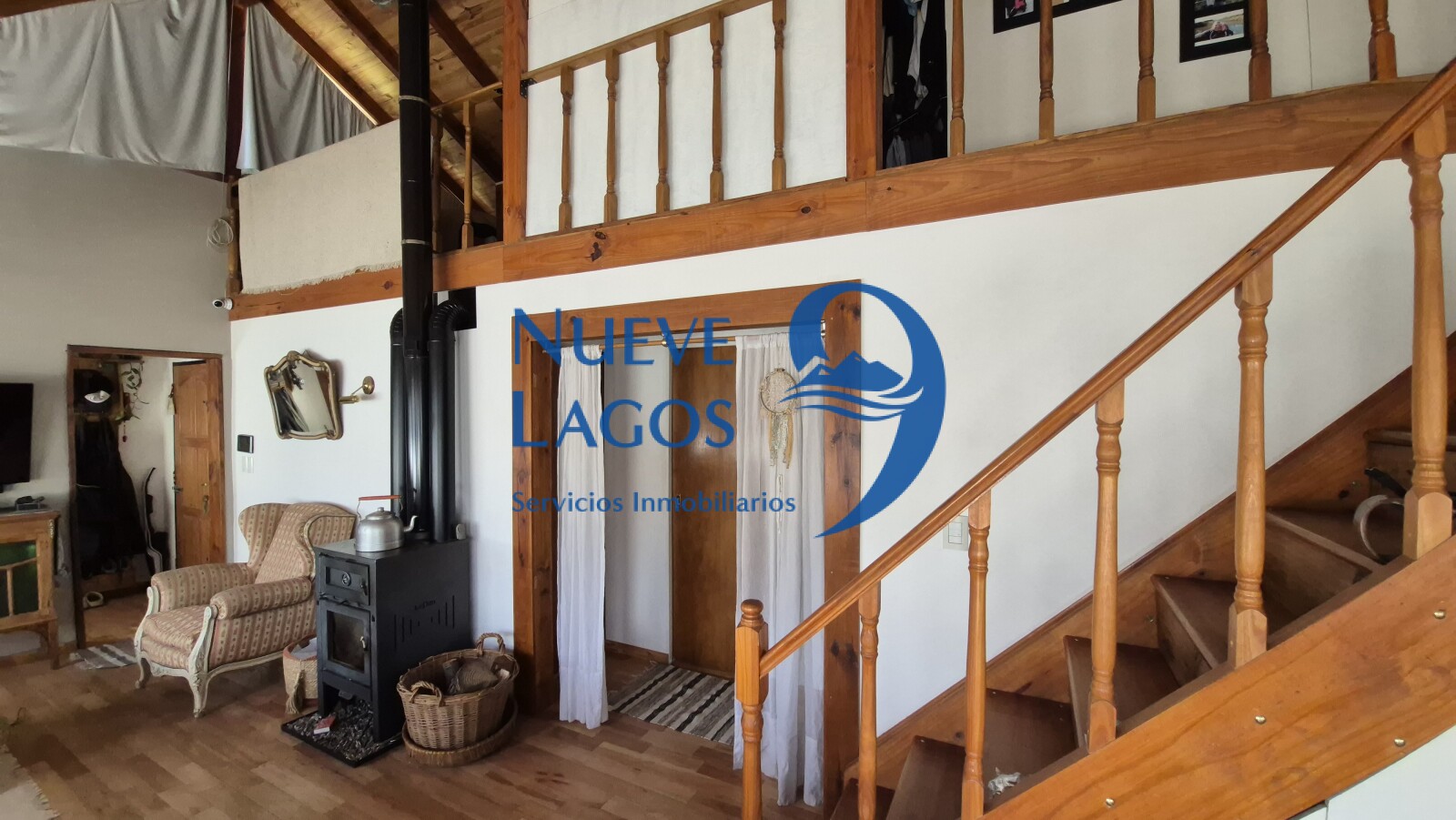 Venta de complejo con dos cabañas, tres tiny house y casa principal en RP63, Meliquina - 31
