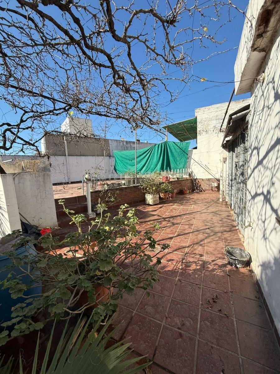 Liquido - Casa  Reciclar Barrio Maipu II seccion - Imagen 9