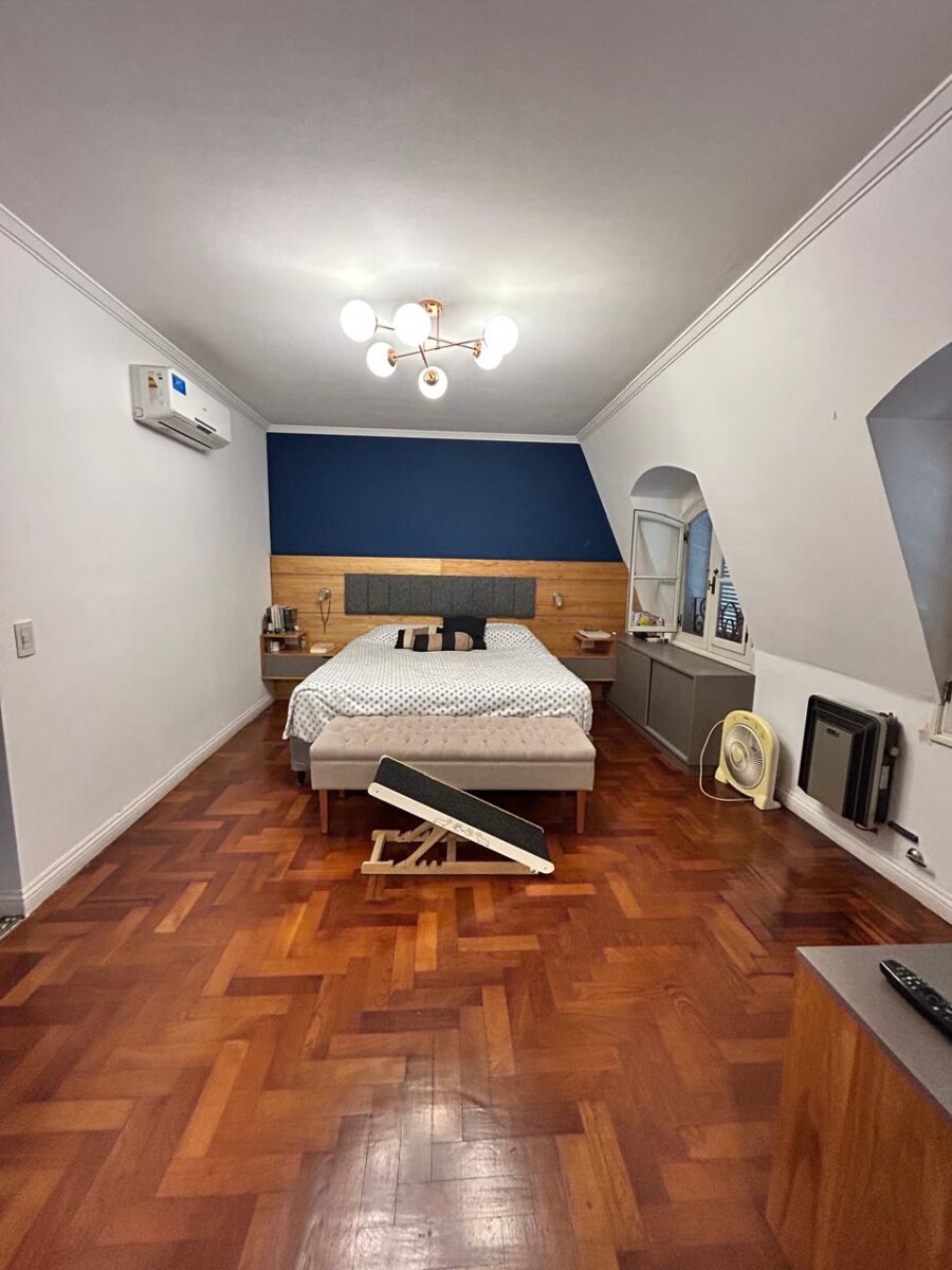 Casa 4 Dormitorios – Zona Plaza Jewell – Frente Club Plaza – Parrillero y Quincho - 9