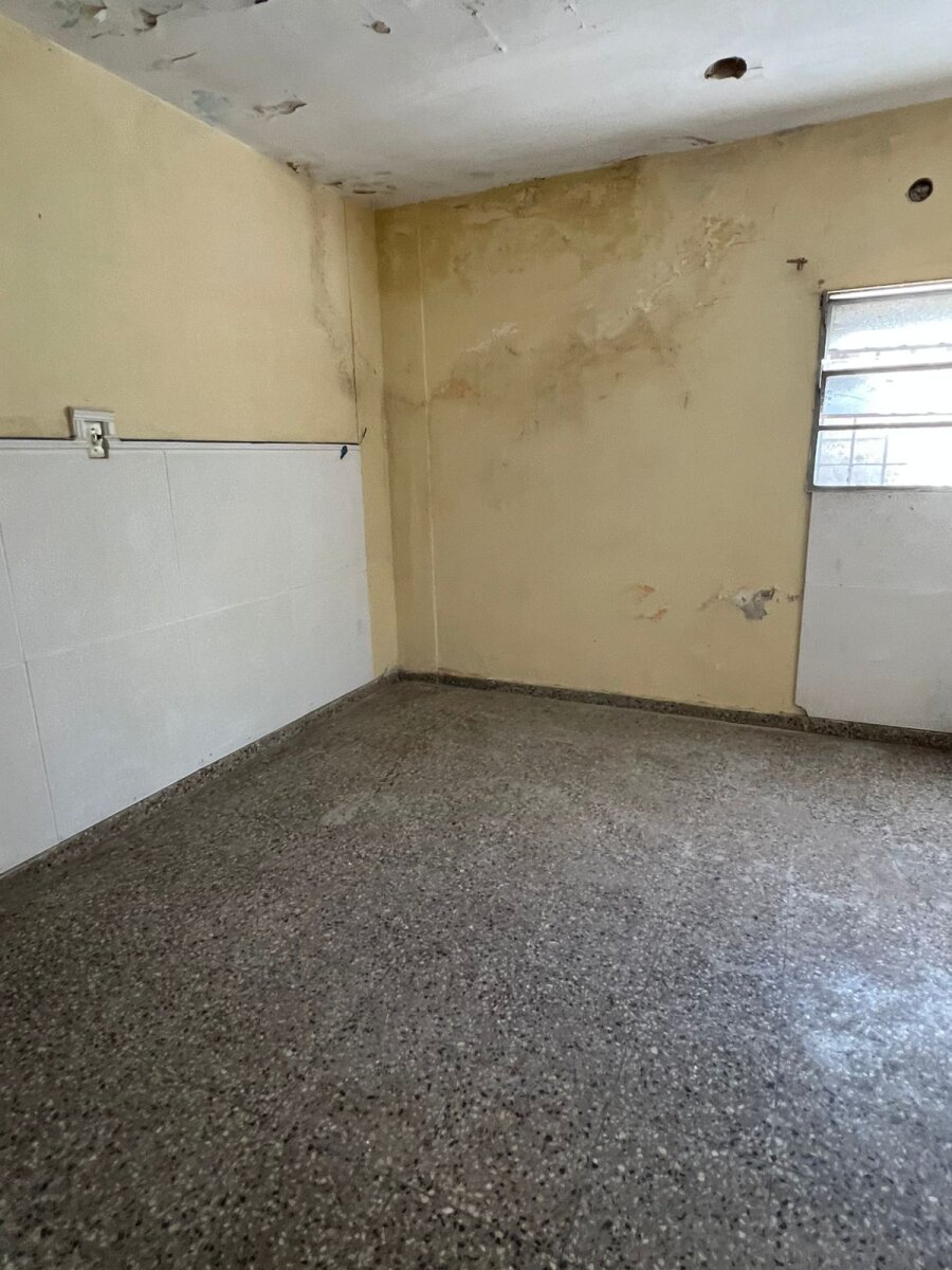 Ingeniero White 720, San Lorenzo. - 5