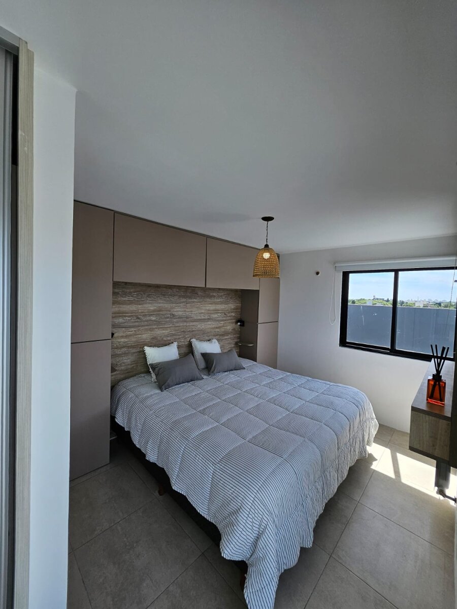 DEPARTAMENTO EN VENTA EN MORON - 23