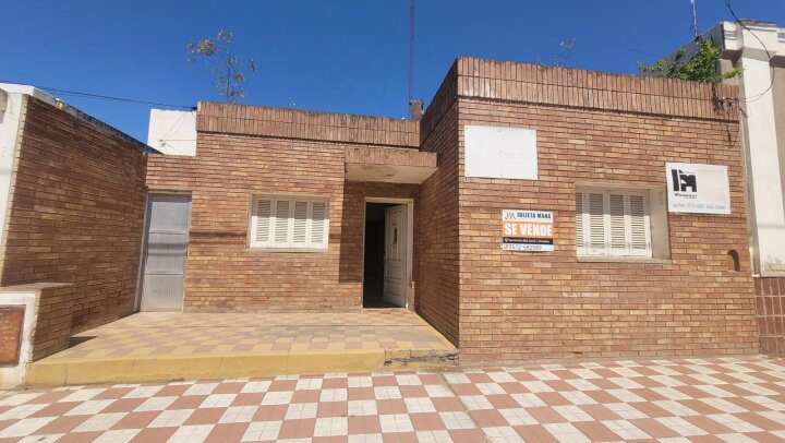 SARMIENTO 372