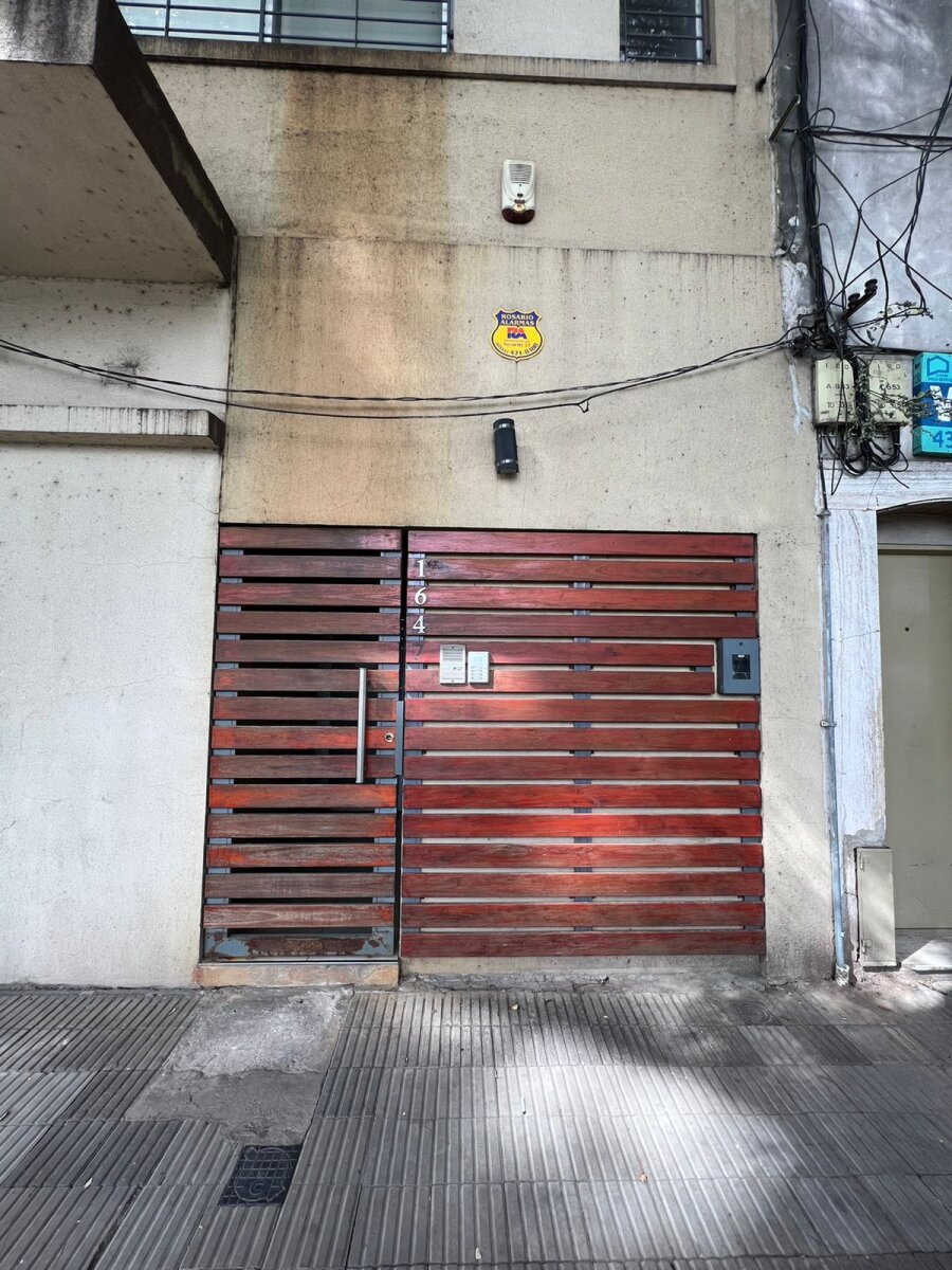 CONSULTORIOS OFICINAS AV. FRANCIA Y PELLEGRINI - 16