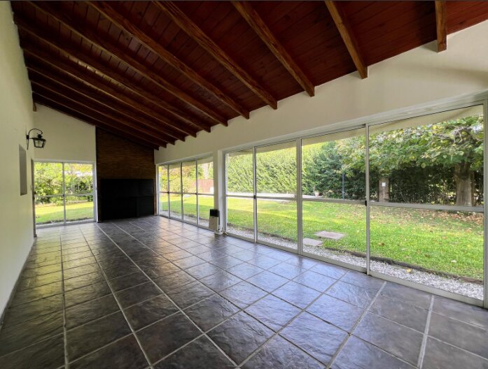 Casas - Funes - Venta