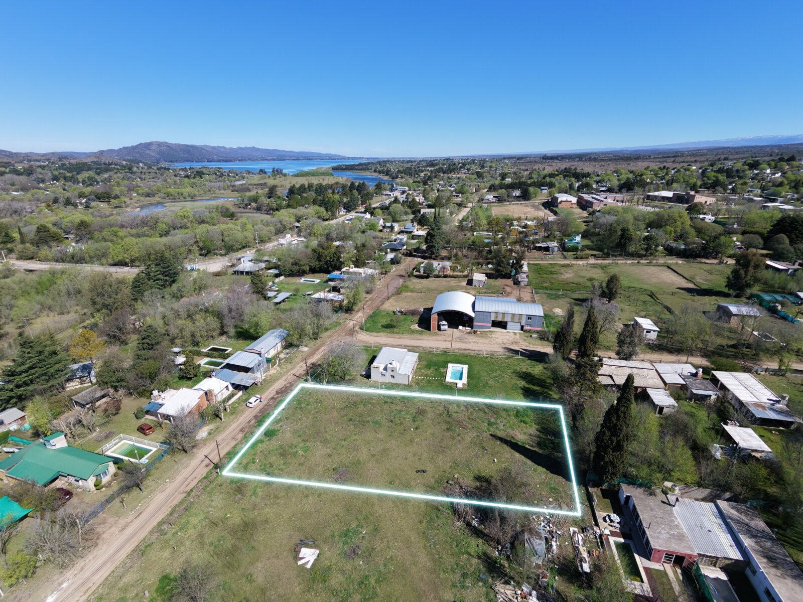 Lote Potrero de Garay - 1237 m2 planos - escritura y todos los servicios — foto 3