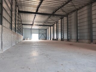 Galpones / Depósitos - Alvear - Alquiler