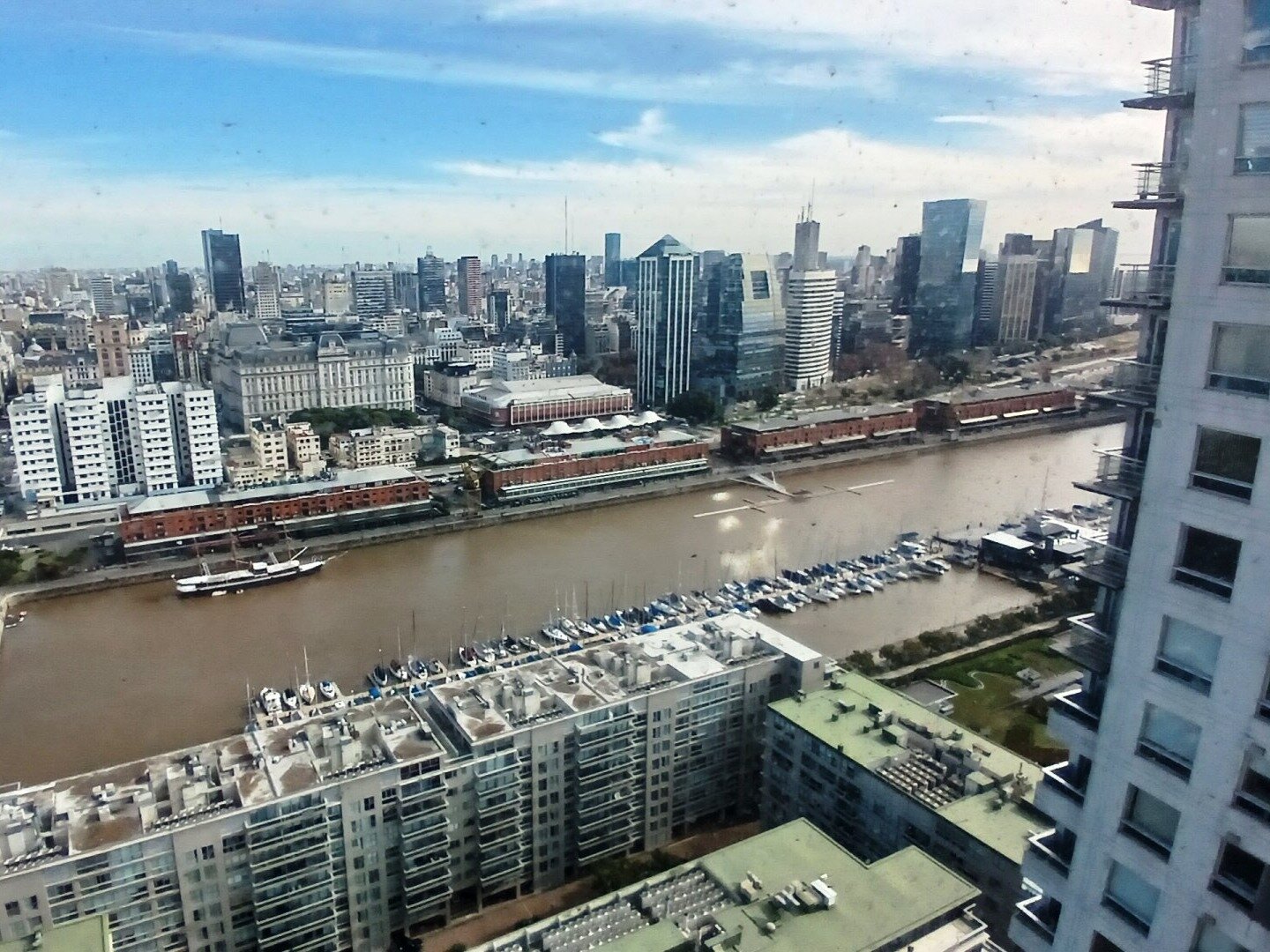 Depto 2 ambientes en Alquiler PUERTO MADERO Con Cochera y balcon Complejo Torres del Yacht - 33