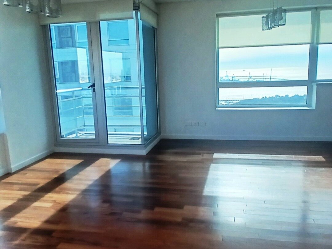 Depto 2 ambientes en Alquiler PUERTO MADERO Con Cochera y balcon Complejo Torres del Yacht - 26