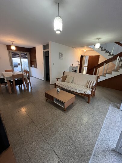 Duplex de 3 dormitorios en complejo cerrado, Parque Corema