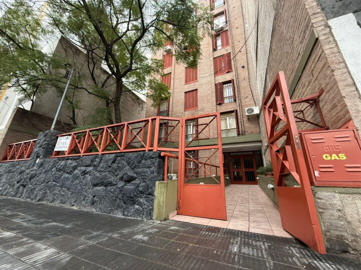DEPARTAMNETO EN VENTA-ALTO ALBERDI