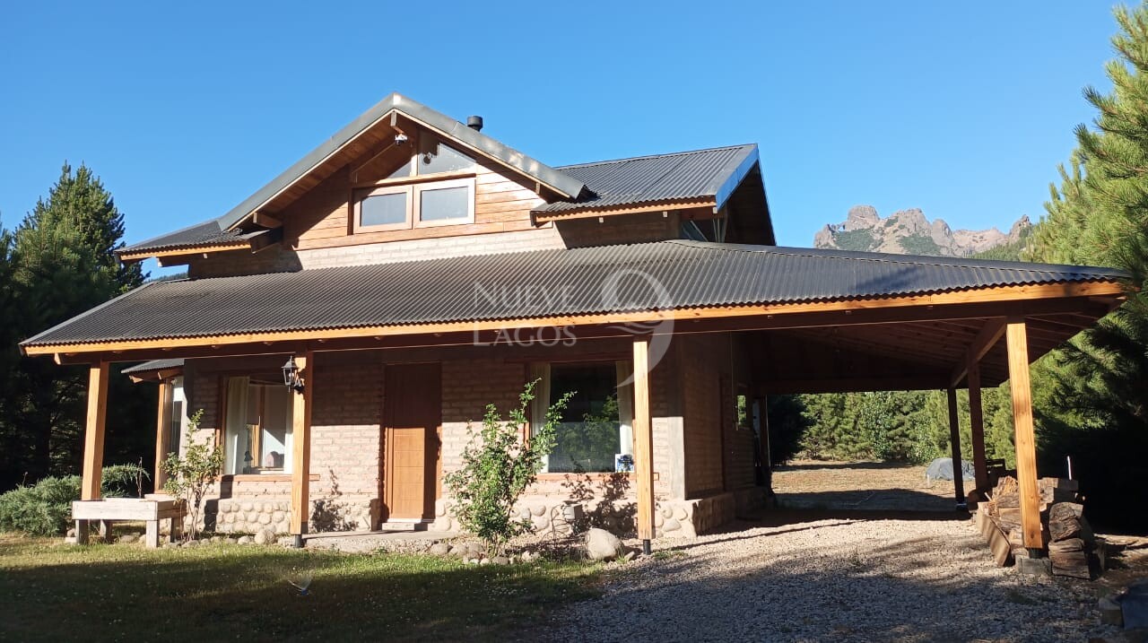 Venta casa de tres ambientes en Meliquina - 2