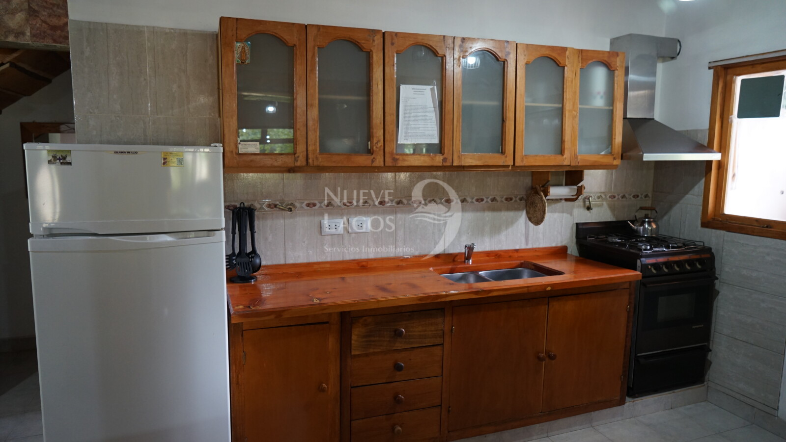 Venta casa de cuatro ambientes en Villa Lago Meliquina - 3