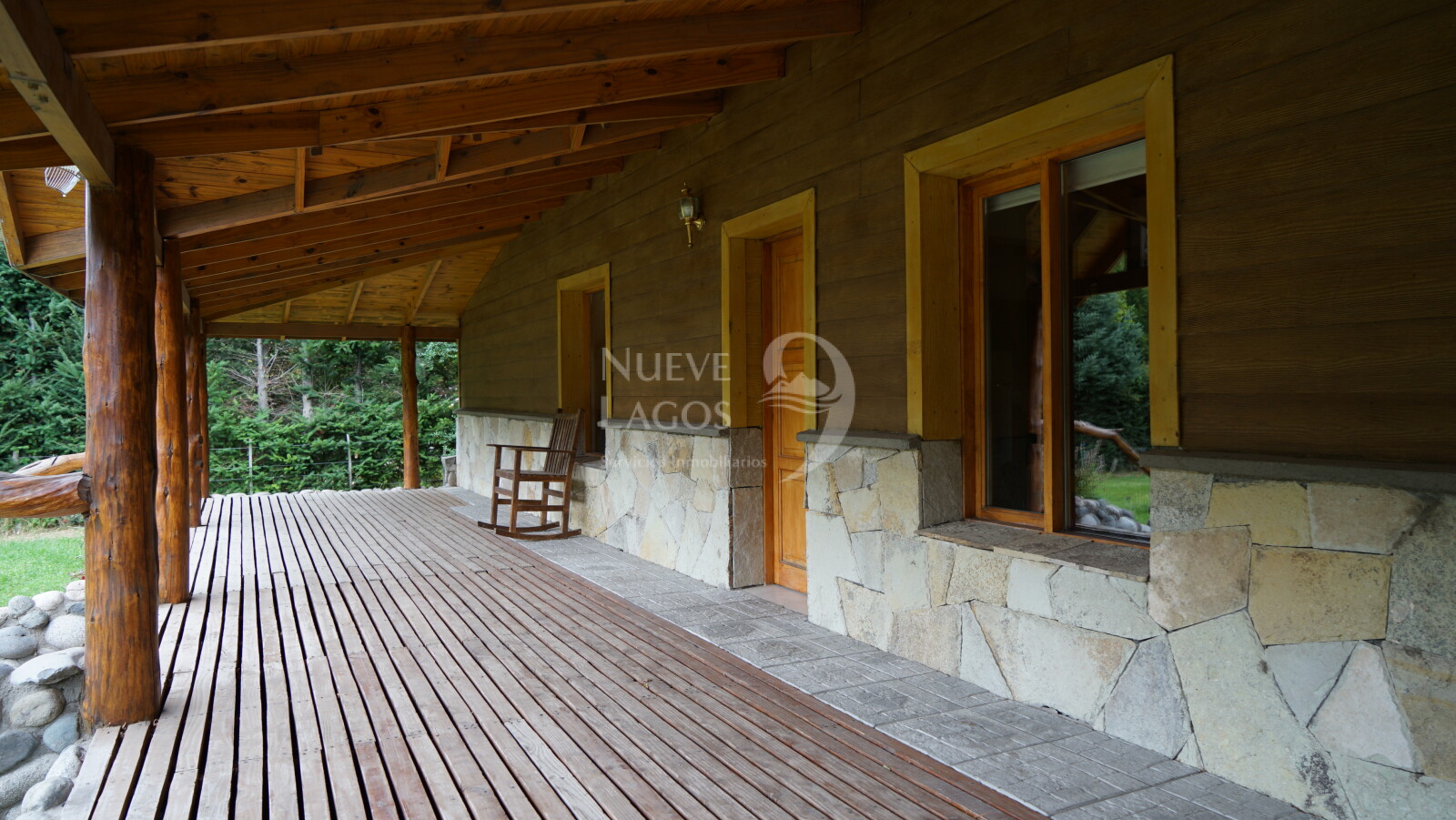 Venta casa de cuatro ambientes en Villa Lago Meliquina - 17