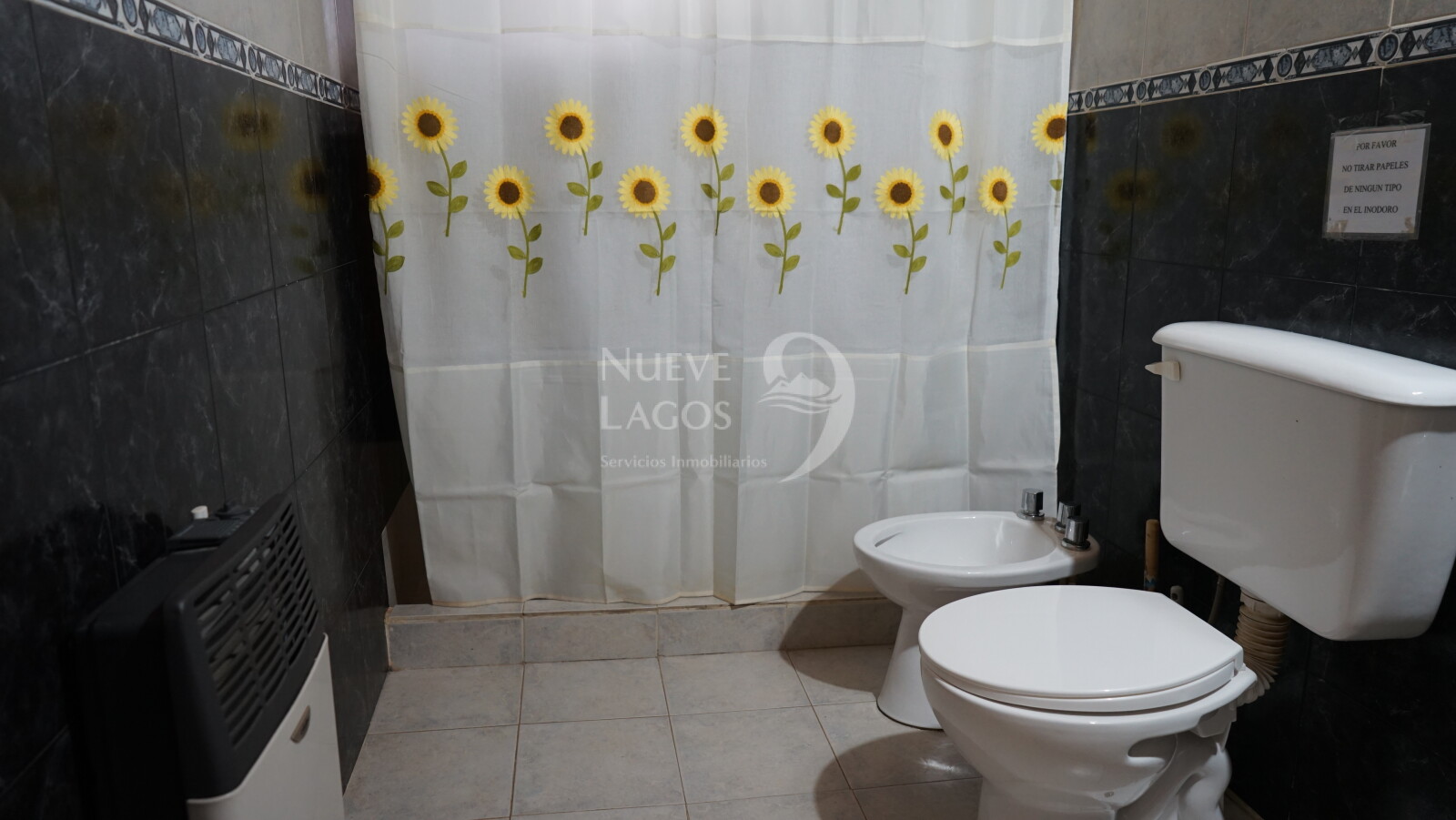 Venta casa de cuatro ambientes en Villa Lago Meliquina - 10