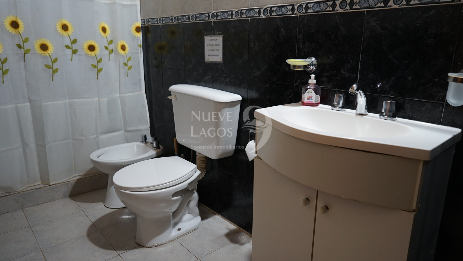 Venta casa de cuatro ambientes en Villa Lago Meliquina - 11