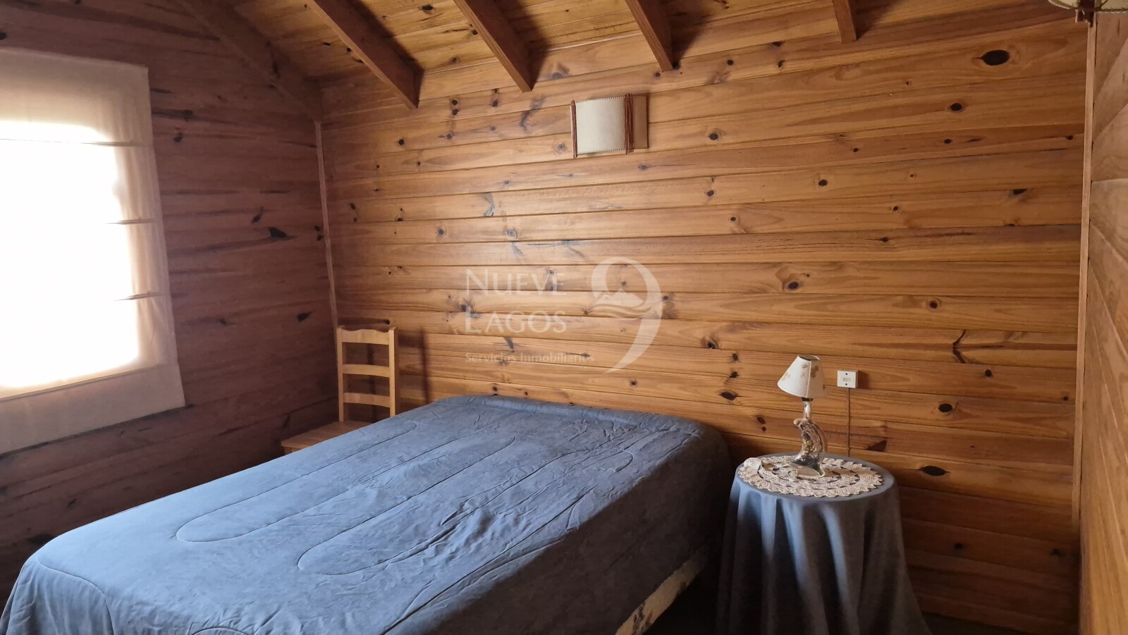 Venta casa de cuatro ambientes con vista al lago en Meliquina - 5