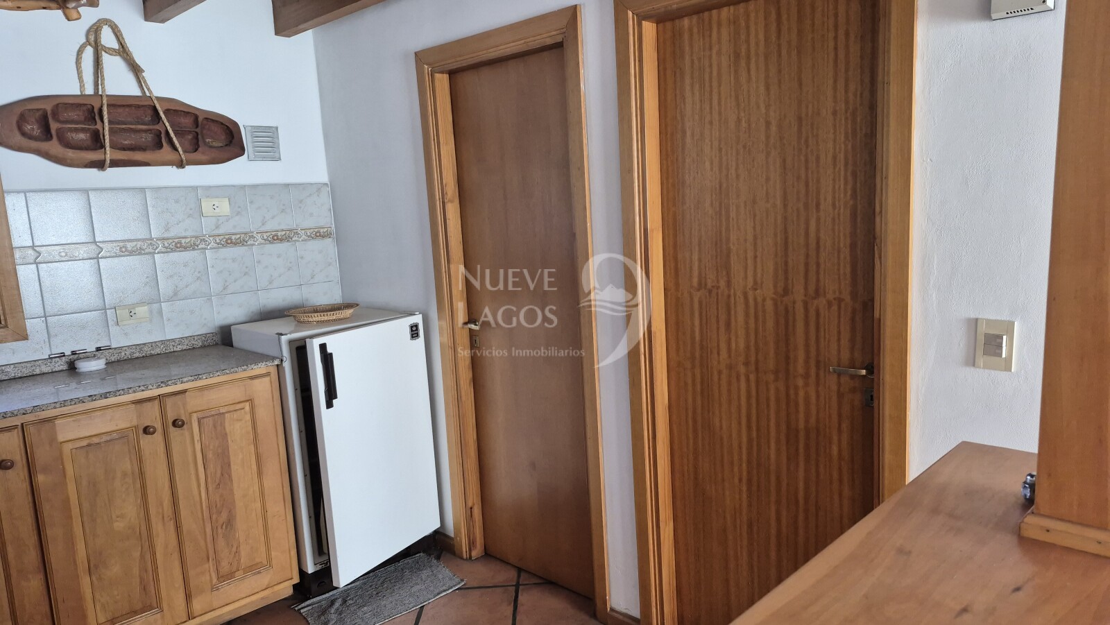 Venta casa de cuatro ambientes con vista al lago en Meliquina - 10