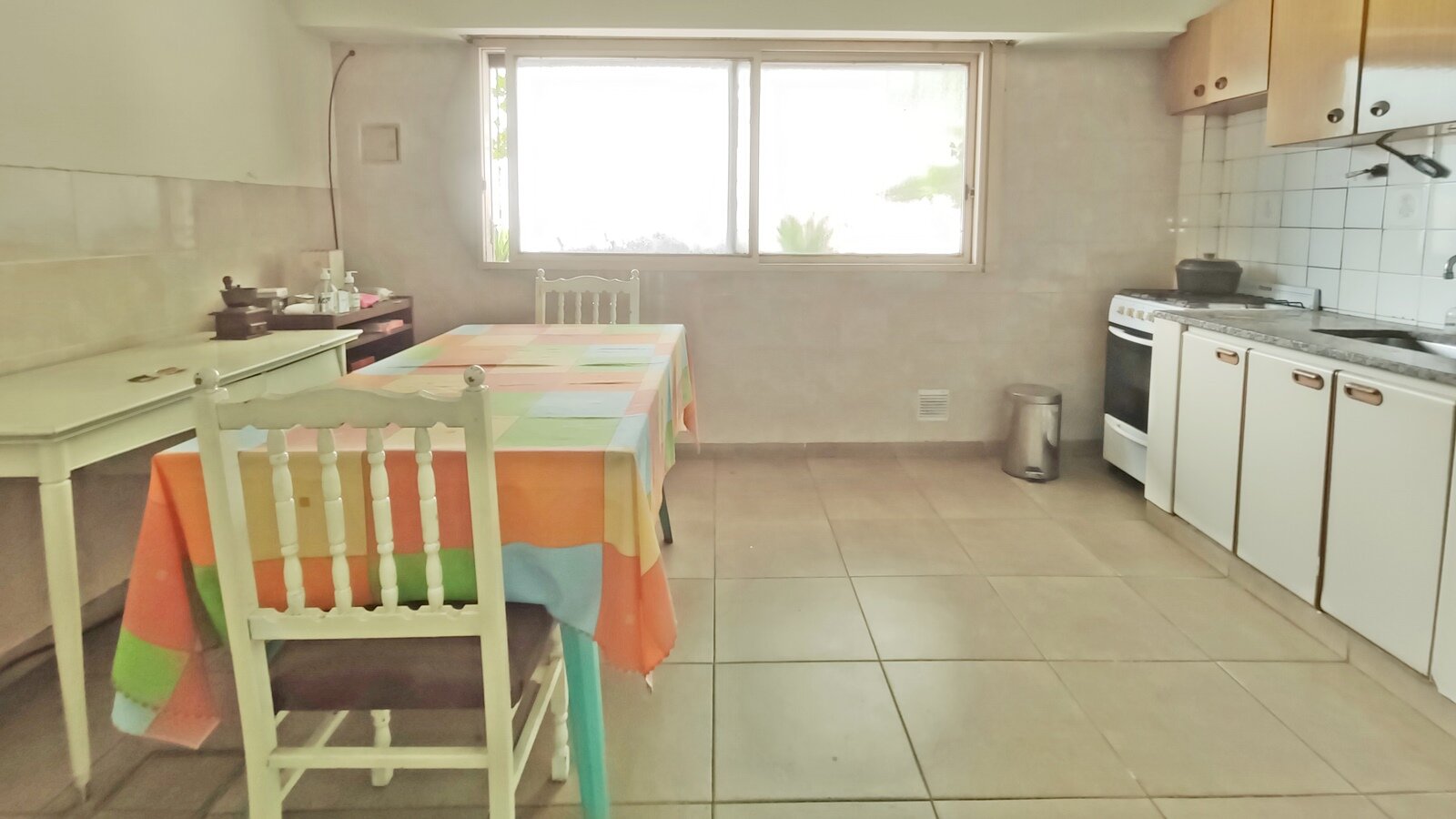 Casa con Jardín, Garaje, Terraza y Parrilla en Villa del Parque — foto 9