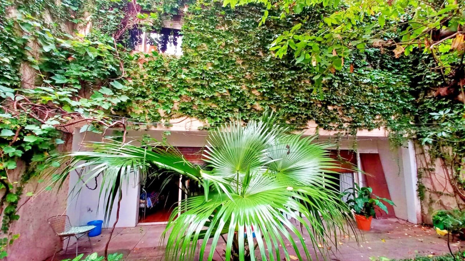 Casa con Jardín, Garaje, Terraza y Parrilla en Villa del Parque — foto 3