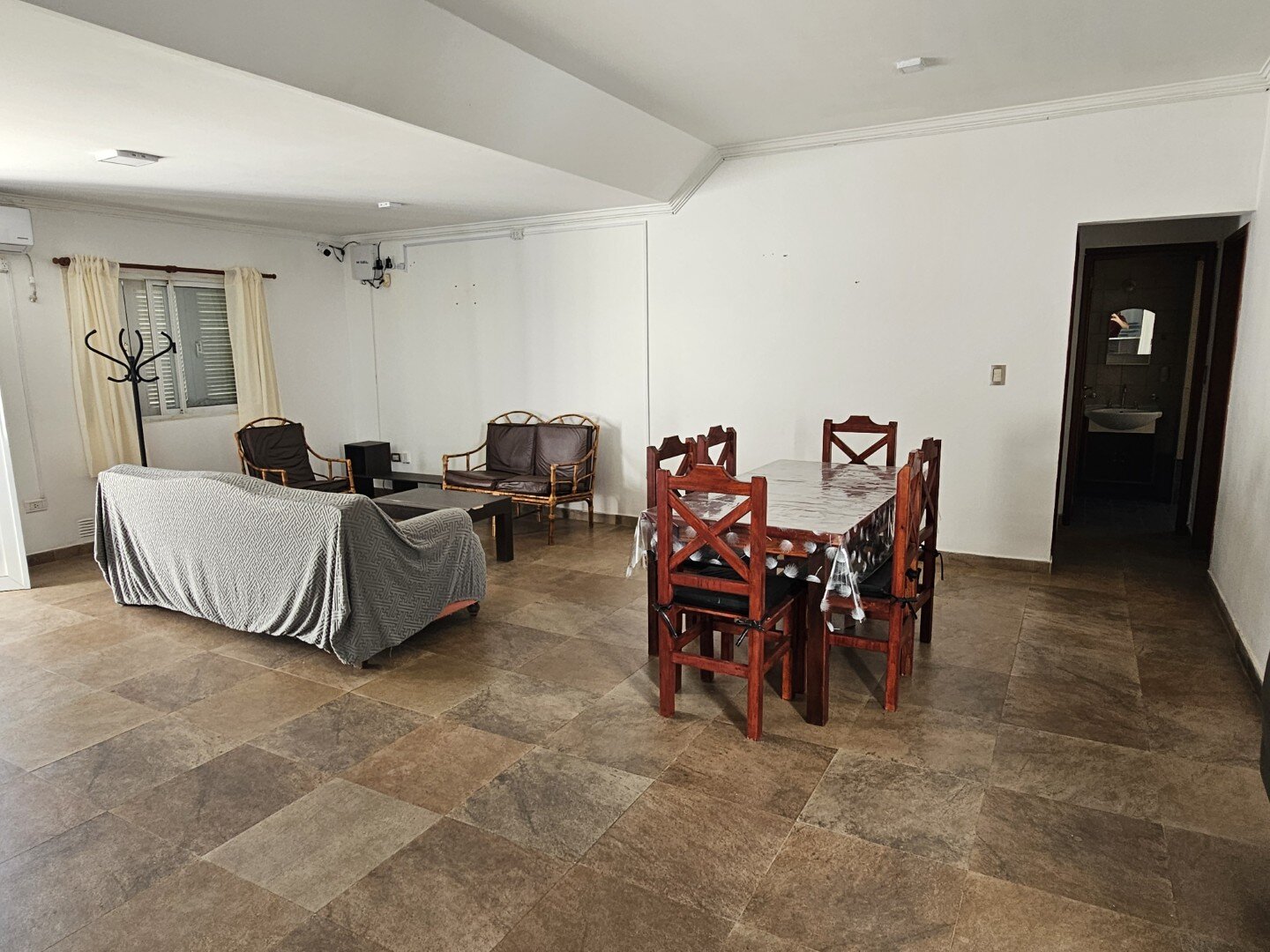 VENTA | Casa de 2 dormitorios con pileta y amplio terreno - Lonne 901 — foto 13