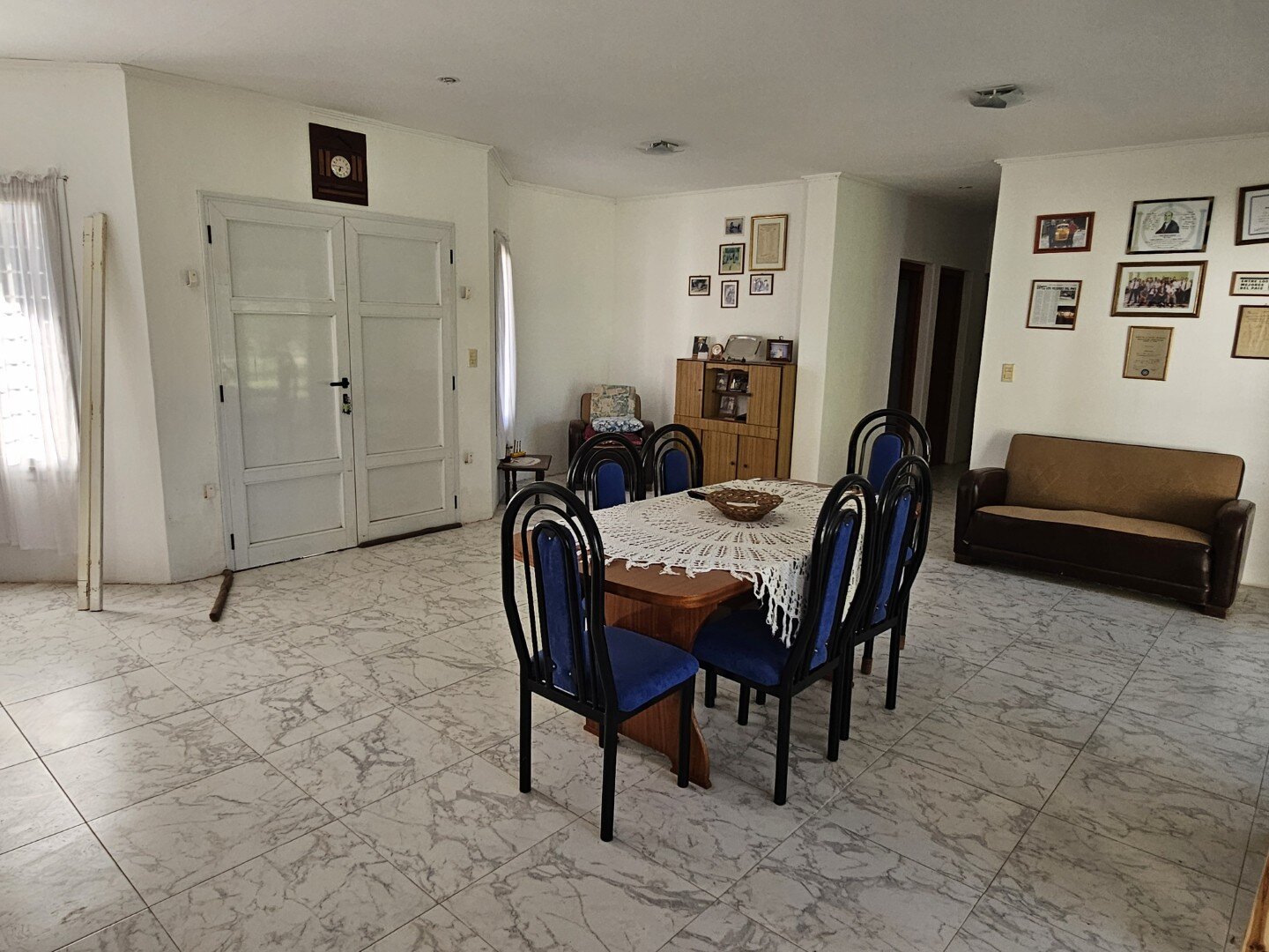 VENTA | Casa de 3 dormitorios con amplio jardín! Antelo - 11