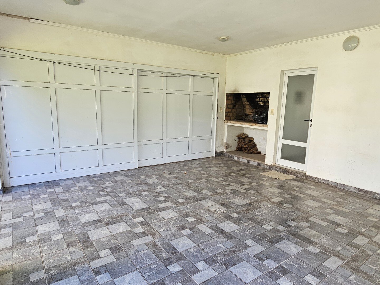 VENTA | Casa de 3 dormitorios con amplio jardín! Antelo - 18