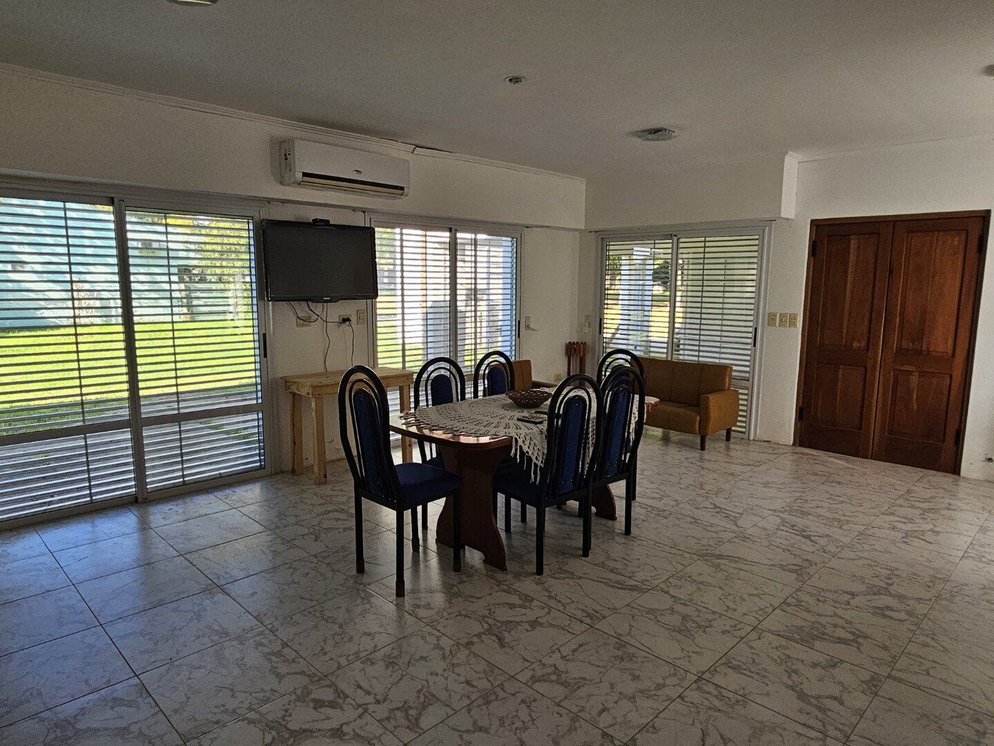 VENTA | Casa de 3 dormitorios con amplio jardín! Antelo - 10