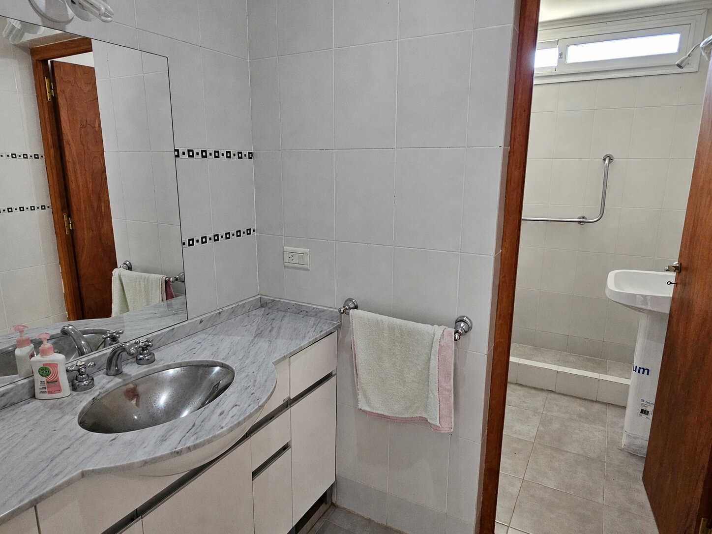 VENTA | Casa de 3 dormitorios con amplio jardín! Antelo - 35