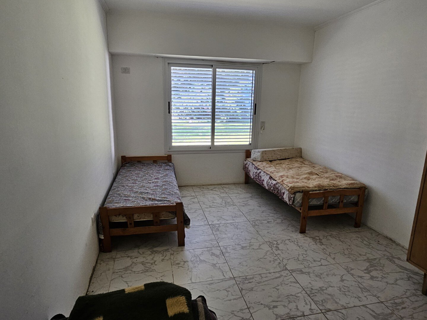 VENTA | Casa de 3 dormitorios con amplio jardín! Antelo - 25