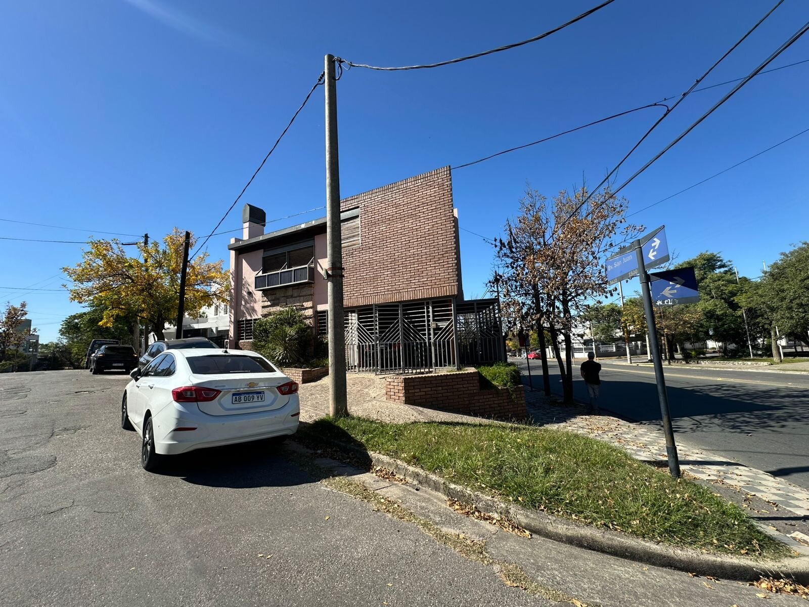 Casa en Venta B° Paso De Los Andes - 3 Dormitorios - Imagen 2