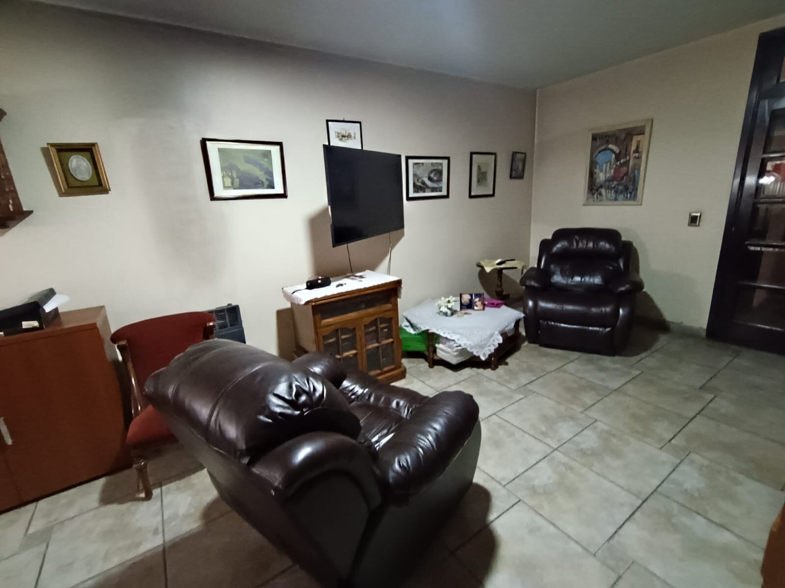 CASA AMPLIA EN LOTE PROPIO CON 4 DORMITORIOS Y EN DOS PLANTAS, Saladillo 5000 - Villa Lugano - 7