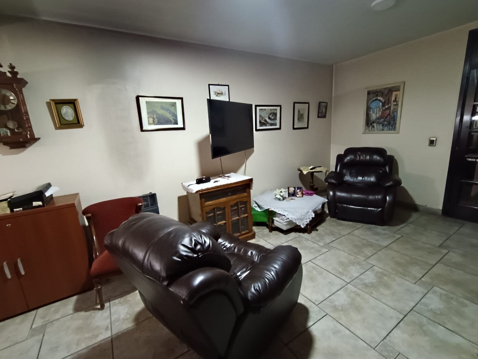 CASA AMPLIA EN LOTE PROPIO CON 4 DORMITORIOS Y EN DOS PLANTAS, Saladillo 5000 - Villa Lugano - 6