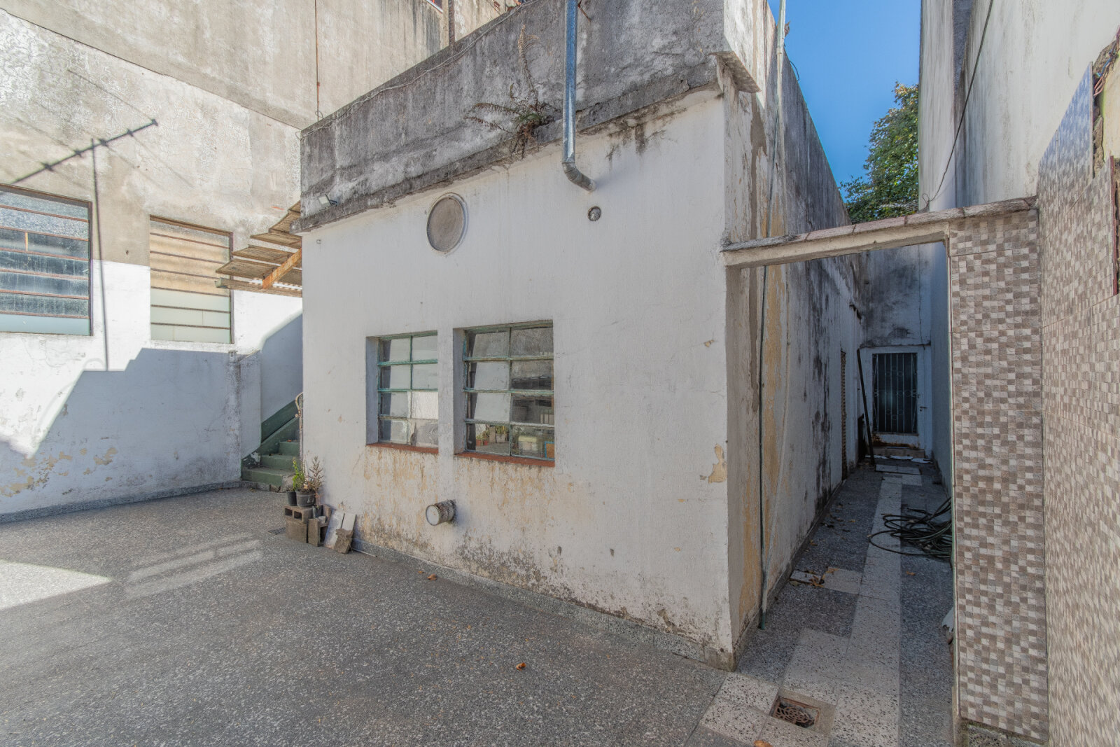 CASA . LOTE PROPIO . PATIO + TERRAZA + DEPTO INDEPENDIENTE - 40
