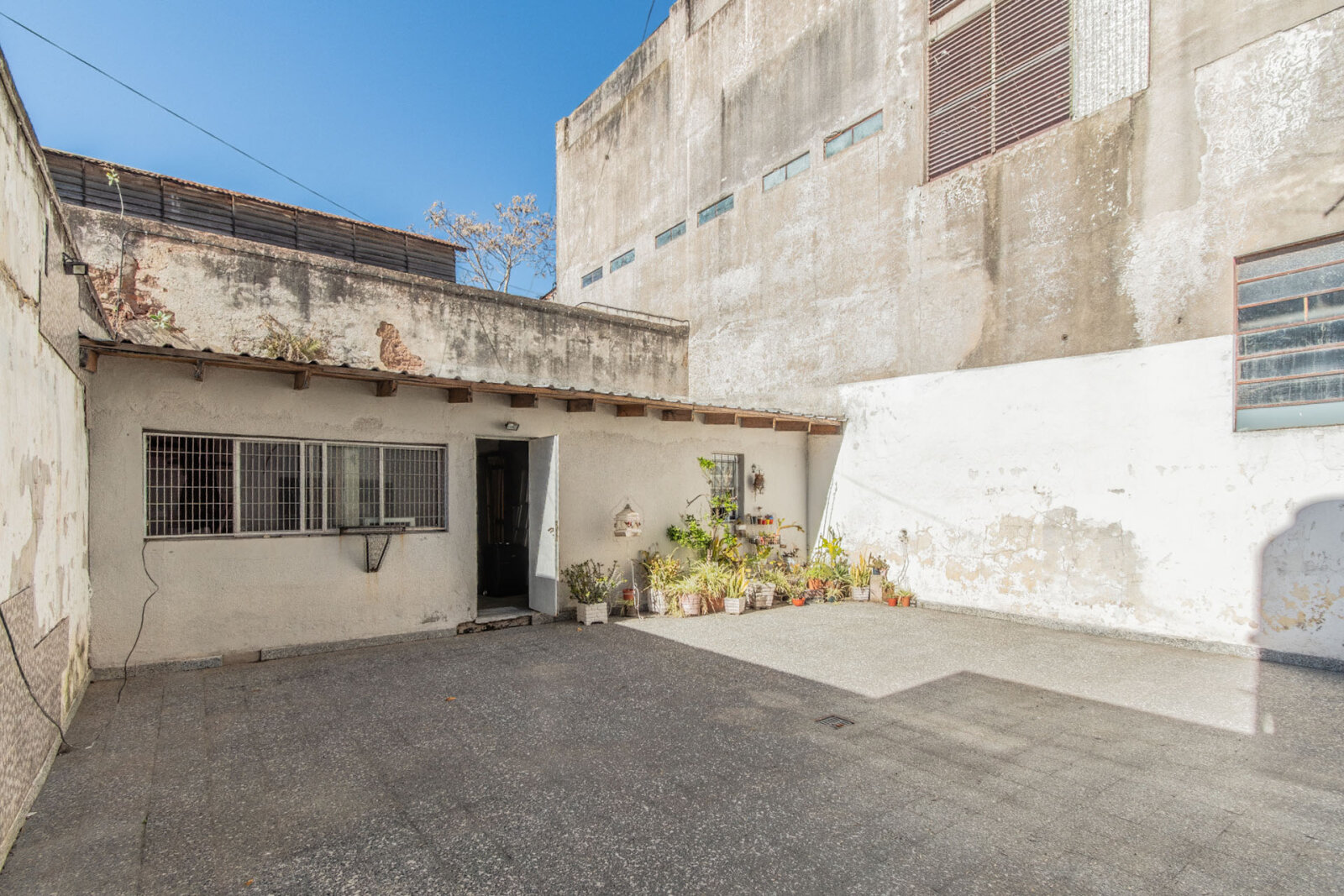 CASA . LOTE PROPIO . PATIO + TERRAZA + DEPTO INDEPENDIENTE - 30