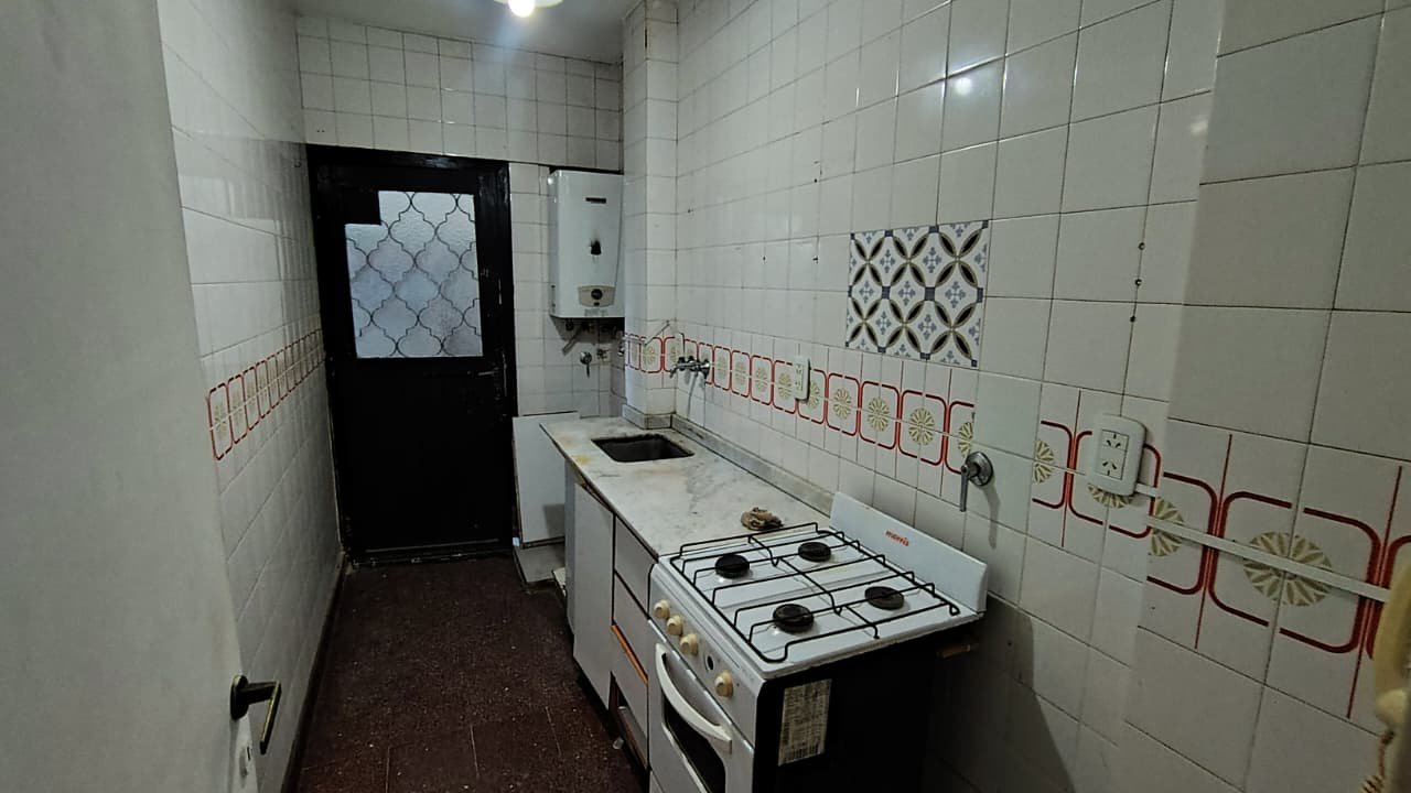 Departamento 2 ambientes con patio - 7