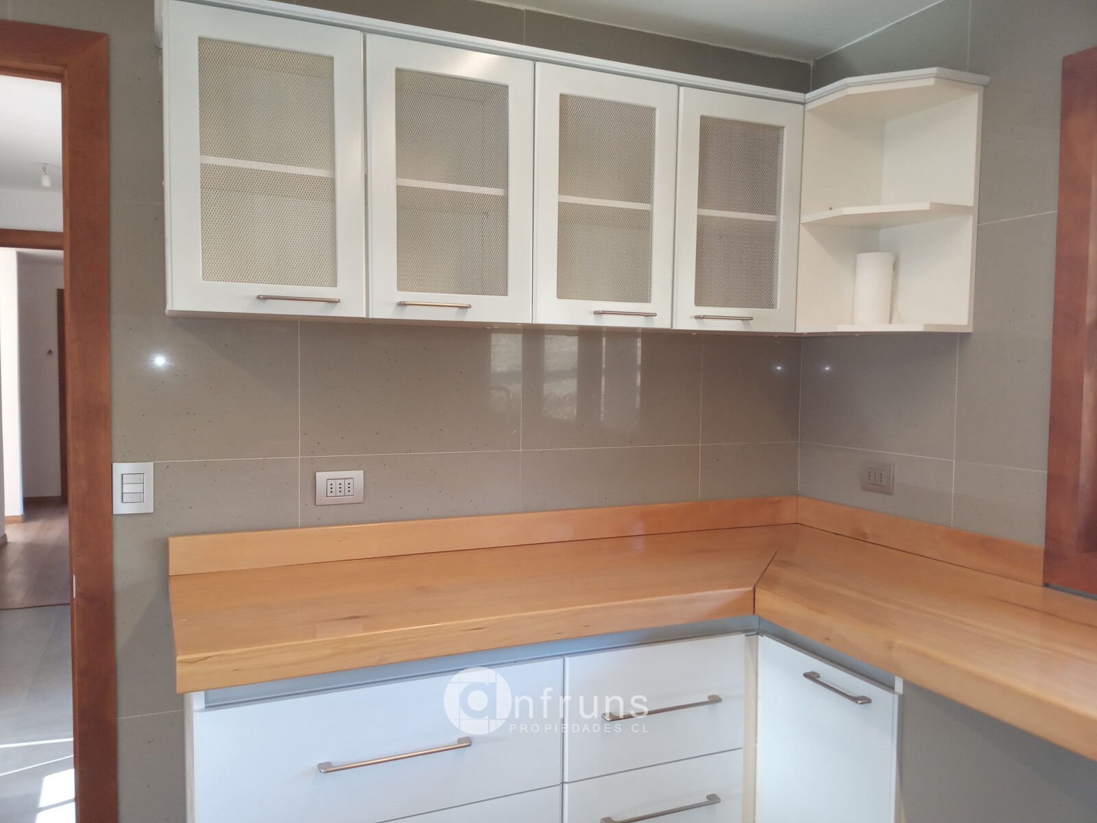 Parcela en Venta en Coyhaique | 4 Dormitorios | 3 Baños | 255 m² | UF 11.500 - 6