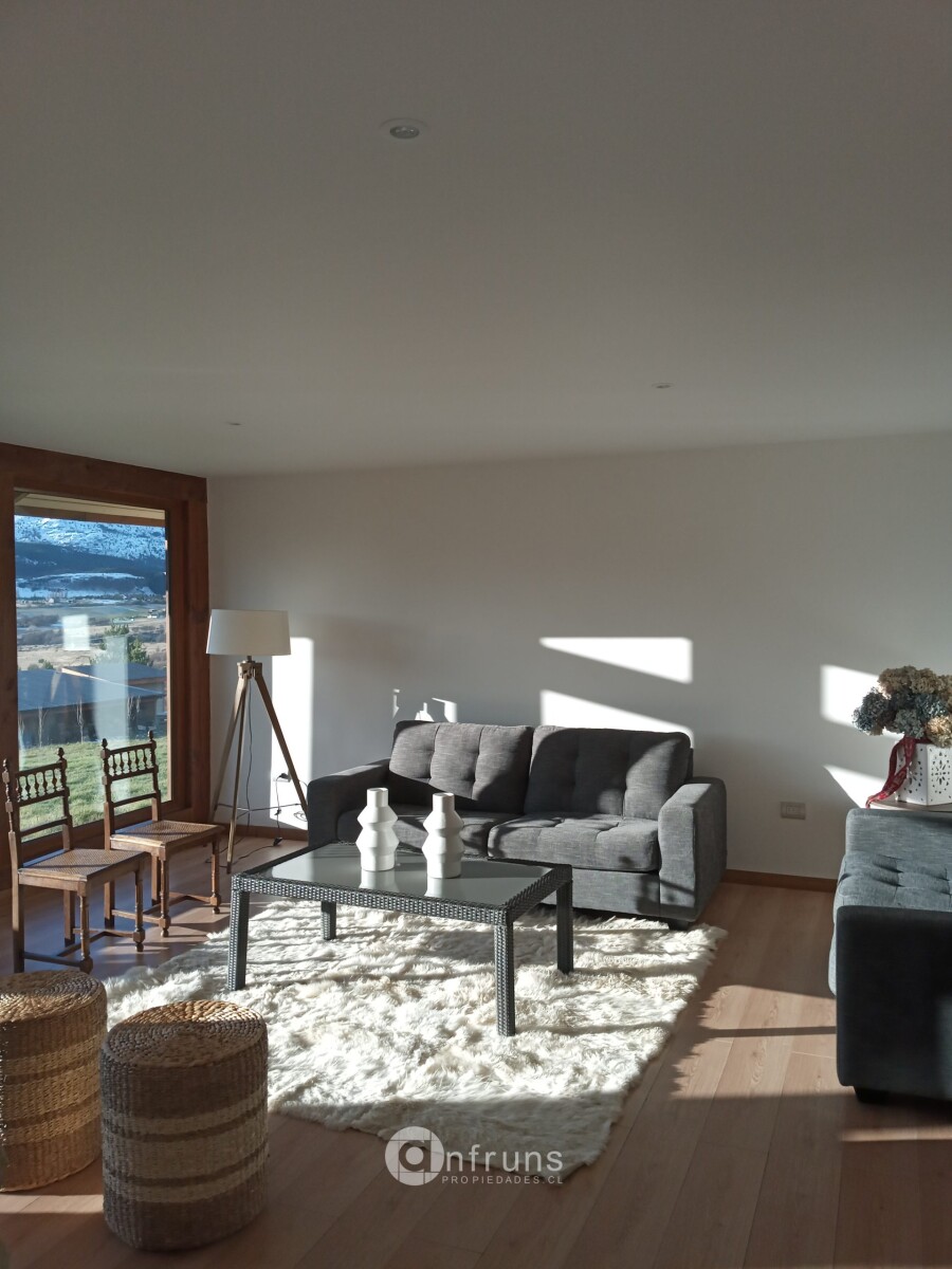 Parcela en Venta en Coyhaique | 3 Dormitorios | 3 Baños | 229 m² | UF 10.500 - 3