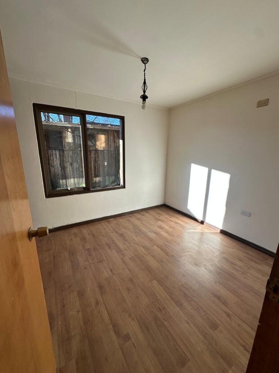 Casa en Venta en Coyhaique | 5 Dormitorios | 3 Baños | 211 m² | UF 8.100 - 9