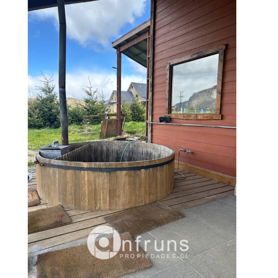 Parcela en Venta en Coyhaique | 2 Dormitorios | 2 Baños | 2059 m² | $900.000 - 4