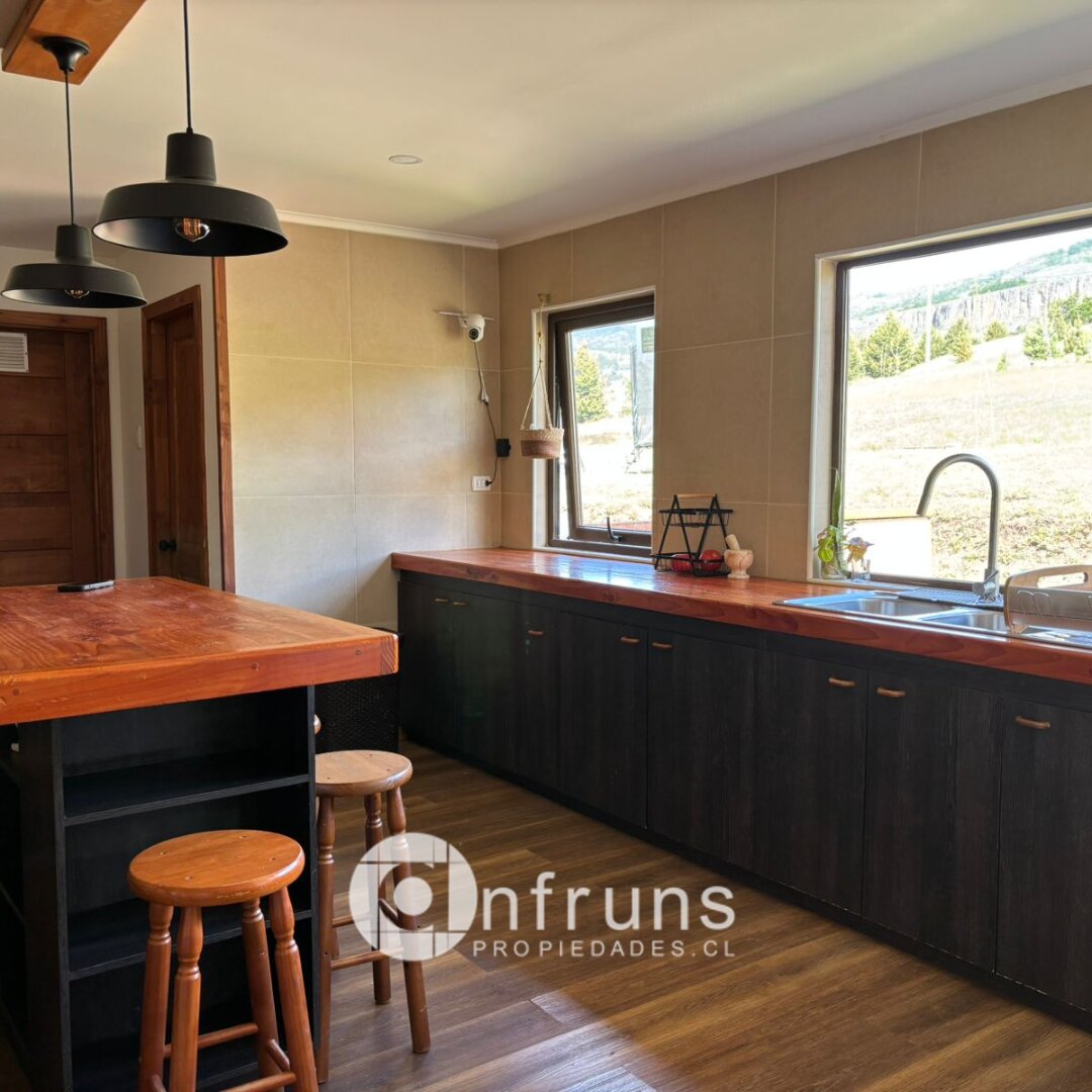 Casa en Venta en Coyhaique | 4 Dormitorios | 3 Baños | 261 m² | UF 10.800 - 7