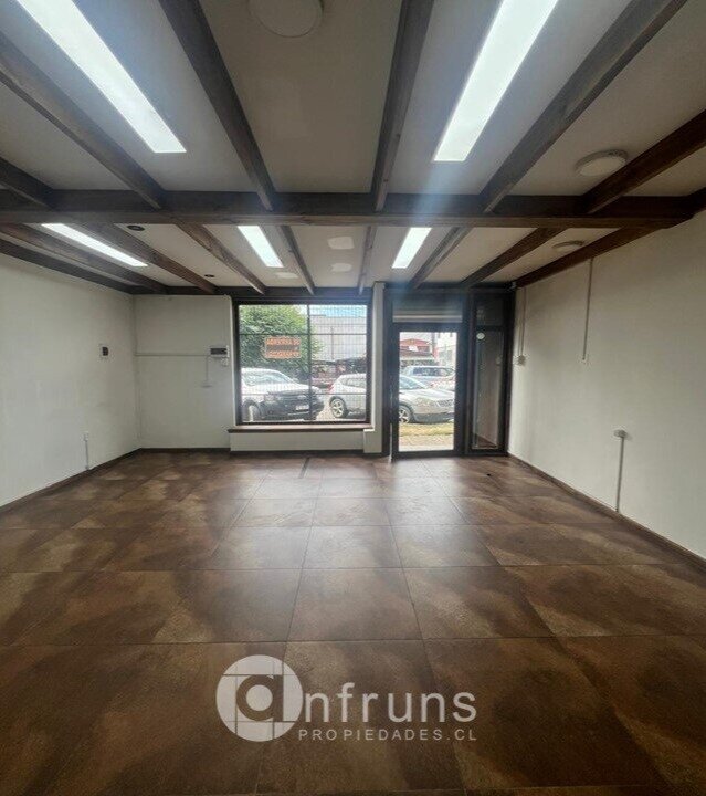 Local Comercial en Venta en Coyhaique | 15 Dormitorios | 1 Baño | 40 m² | UF 24 - 3