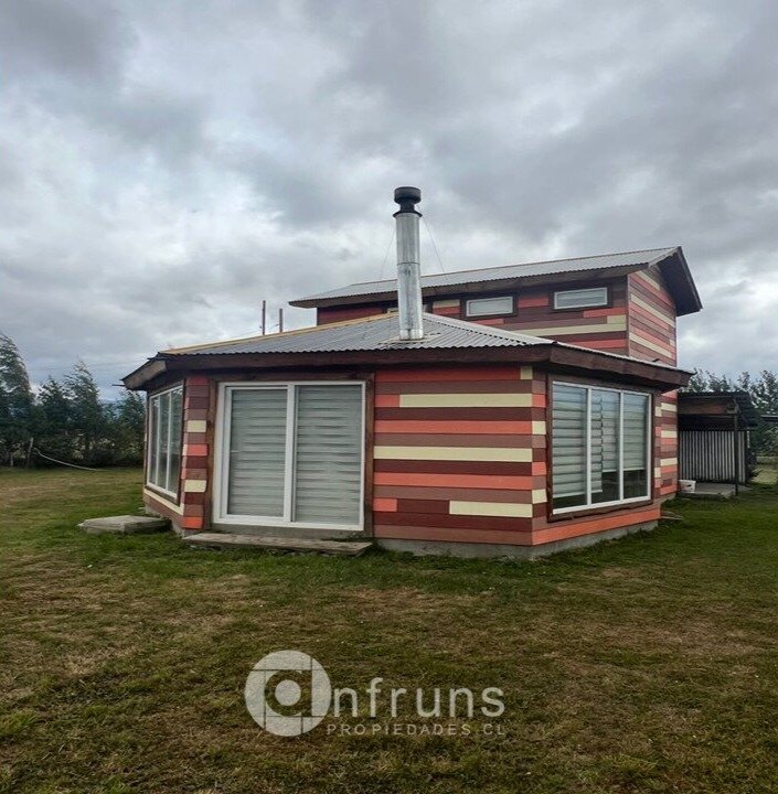 Cabaña en Venta en Coyhaique | 3 Dormitorios | 2 Baños | 105 m² | UF 15 - 5