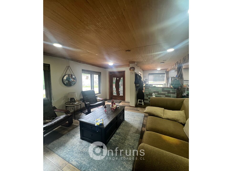 Casa en Venta en Coyhaique | 3 Dormitorios | 5 Baños | 385 m² | UF 9.953 - 11